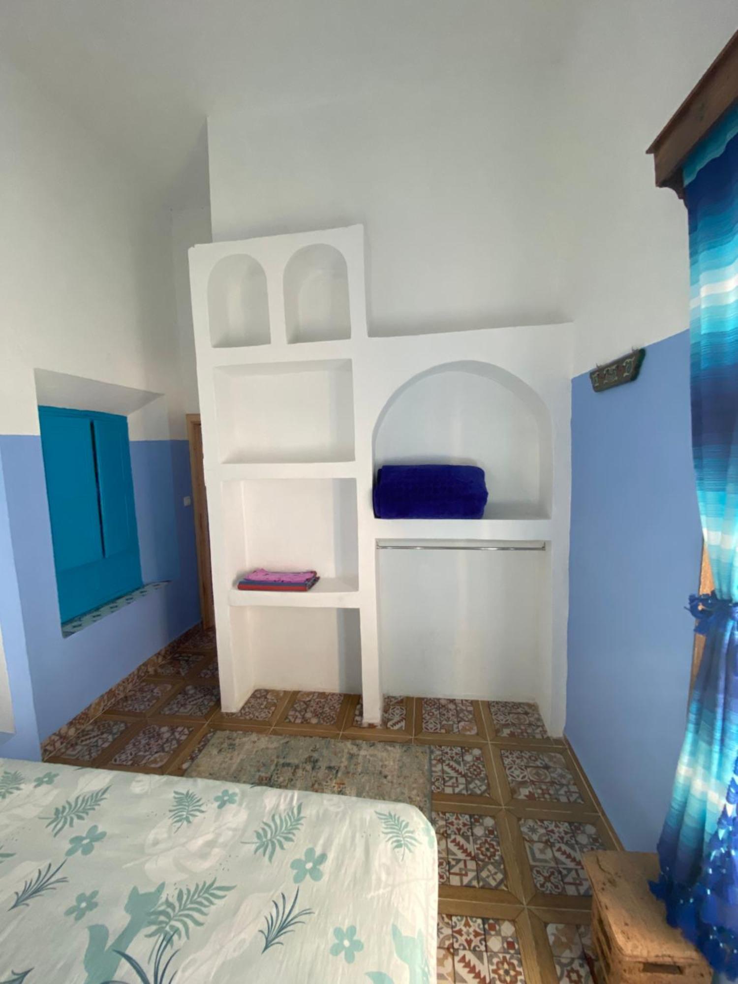 Hotel Ahrazem Chefchaouen Esterno foto