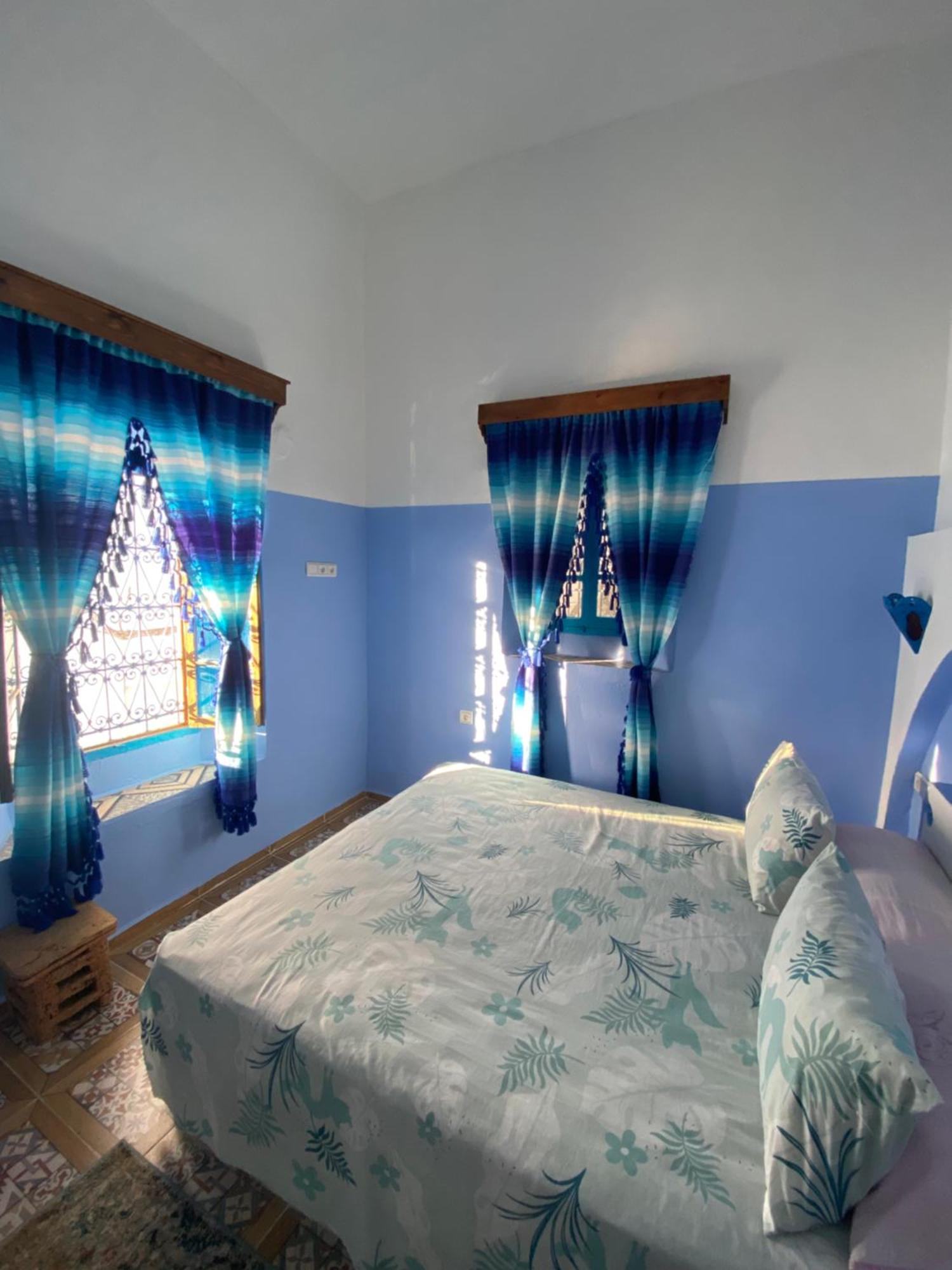 Hotel Ahrazem Chefchaouen Esterno foto